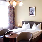 Hotel Alter Telegraf 3*