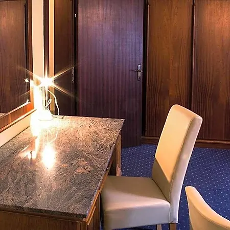 Alter Telegraf Hotel Štýrský Hradec