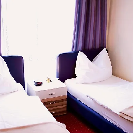 Alter Telegraf Hotel 3*